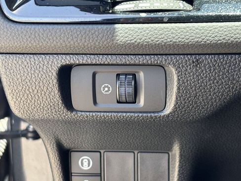 Used 2024 Honda Civic EX-L image 31