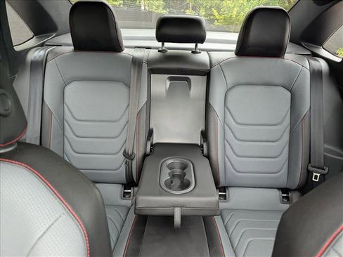 Certified 2026 Volkswagen Jetta GLI Autobahn FWD image 17