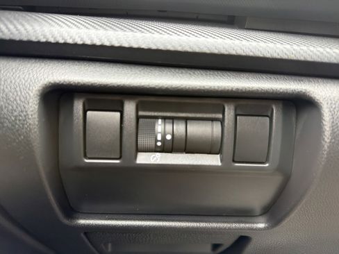 Certified 2025 Subaru Crosstrek 2.5i Sport w/ Crosstrek Mirror Package image 30