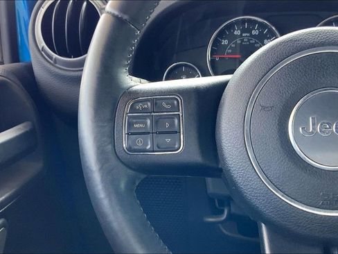 Used 2015 Jeep Wrangler Sport w/ Connectivity Group image 16