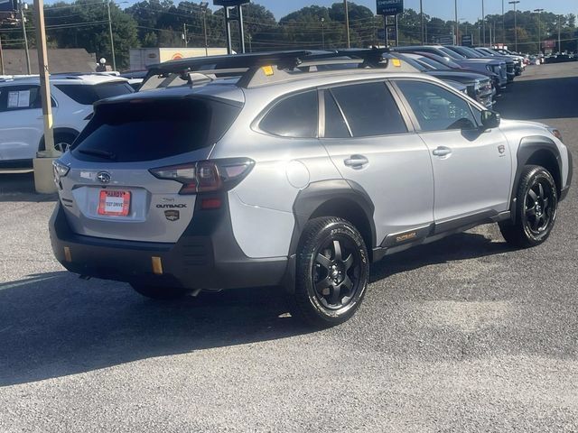 Used 2025 Subaru Outback Wilderness AWD/4WD image 3