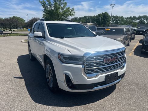 Used 2020 GMC Acadia Denali AWD/4WD image 2