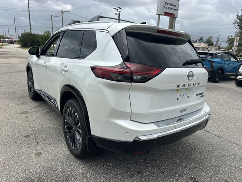 New 2026 Nissan Rogue Platinum AWD/4WD image 9