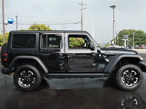 Certified 2024 Jeep Wrangler Unlimited Rubicon 4xe AWD/4WD image 4