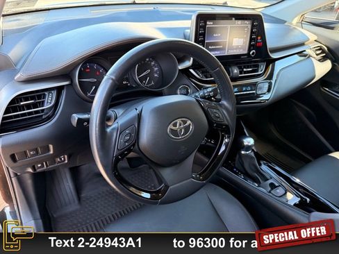 Used 2022 Toyota C-HR Limited image 10