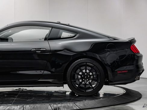 Used 2015 Ford Mustang Shelby GT350 RWD image 9