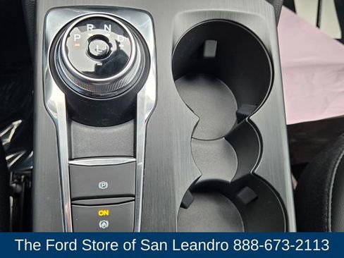 New 2025 Ford Escape SE image 27