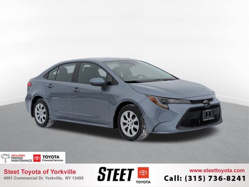 Used 2022 Toyota Corolla LE image 1