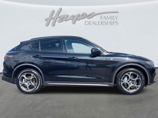 Used 2024 Alfa Romeo Stelvio Ti video 2