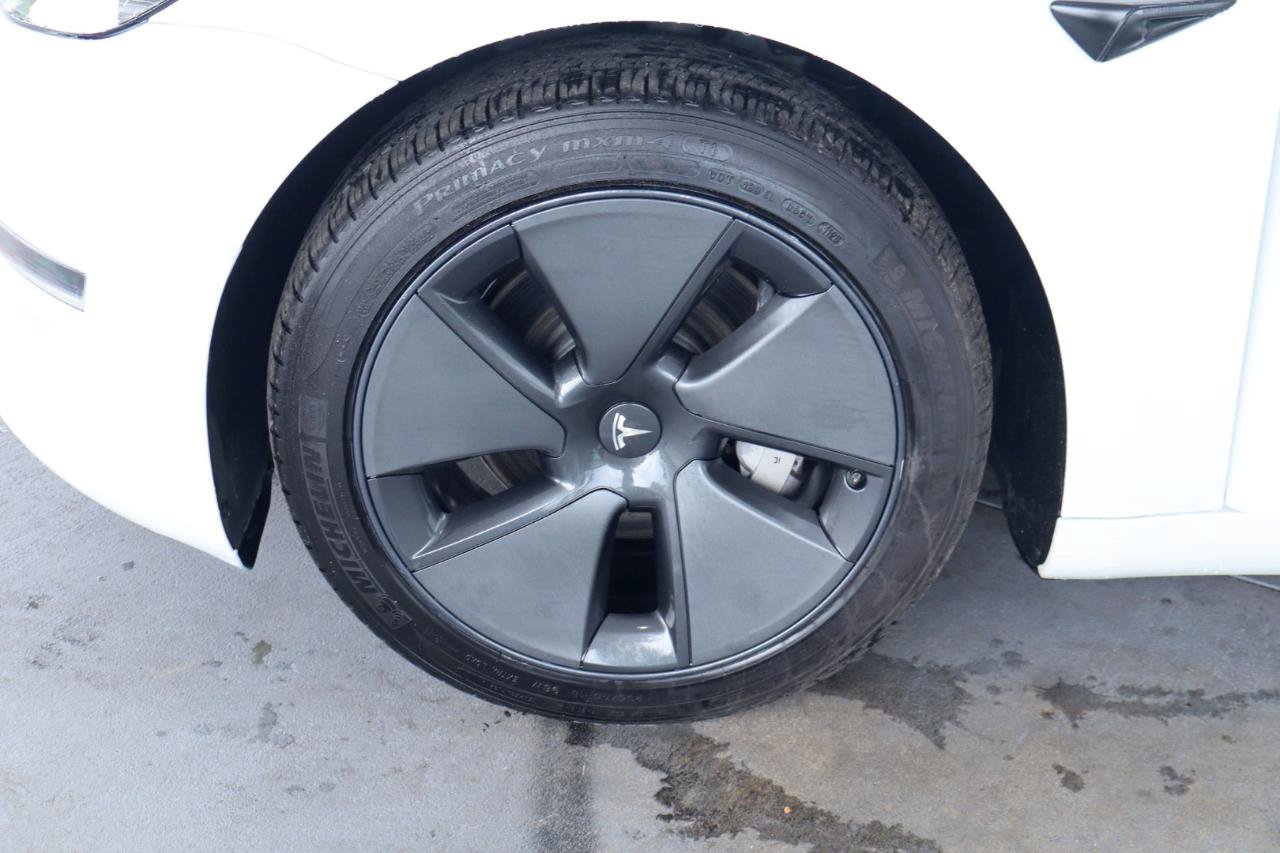 Used 2023 Tesla Model 3 Standard Range RWD image 12