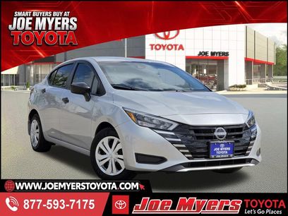Used 2025 Nissan Versa S w/ Trunk Package