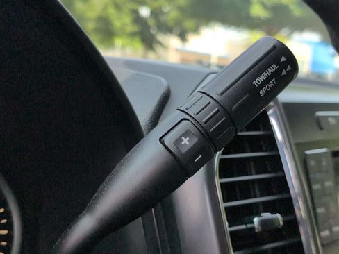 Used 2016 Ford F150 XLT RWD image 28