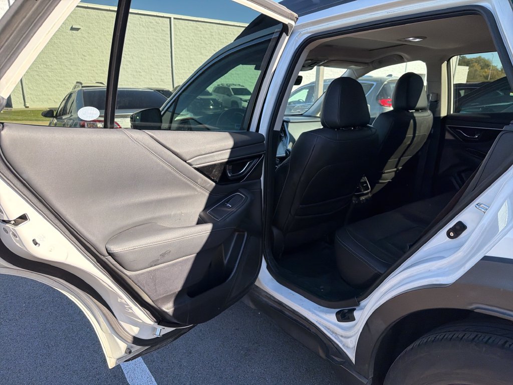 Used 2024 Subaru Outback Limited AWD/4WD image 28