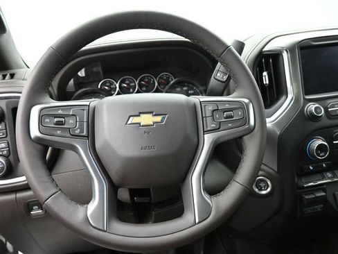 Used 2022 Chevrolet Silverado 3500 LTZ image 12