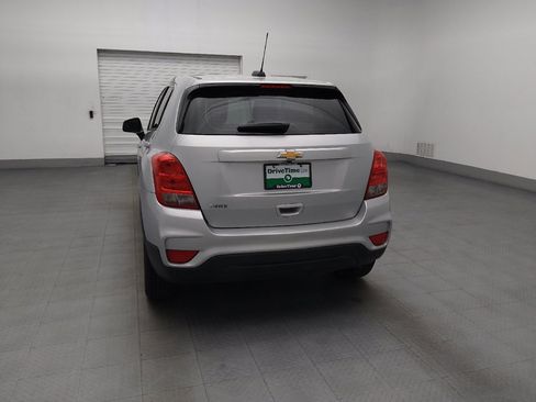 Used 2019 Chevrolet Trax LS FWD image 6