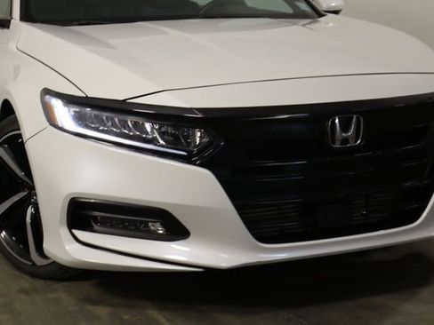 Used 2019 Honda Accord Sport image 35