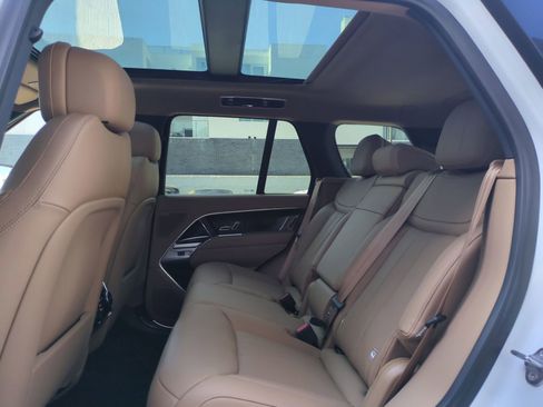 New 2026 Land Rover Range Rover SE image 25