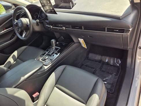 Certified 2025 MAZDA CX-30 AWD 2.5 S w/ Select Sport Pkg image 17