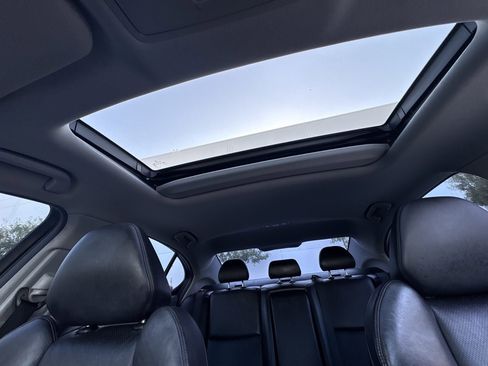 Used 2018 Acura TLX w/ Technology Package FWD image 28