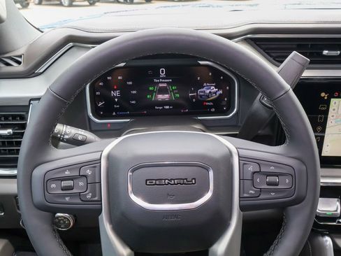 New 2026 GMC Sierra 2500 Denali w/ Denali Reserve Package AWD/4WD image 20