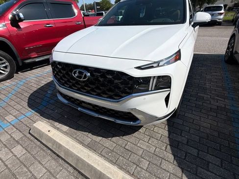 Used 2023 Hyundai Santa Fe Calligraphy w/ Winter Weather Package AWD/4WD image 4
