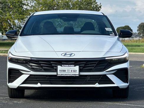 New 2026 Hyundai Elantra Sport image 6