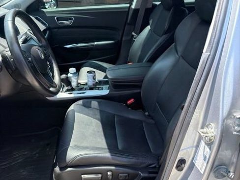 Used 2020 Acura TLX w/ Technology Package FWD image 7
