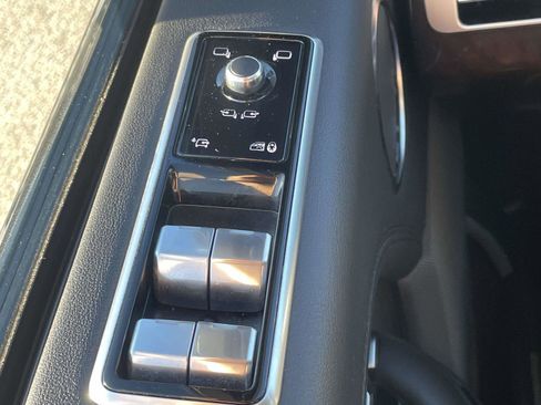 Used 2021 Land Rover Range Rover Westminster Edition image 12