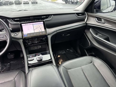 Used 2021 Jeep Grand Cherokee L Limited w/ Trailer Tow Group (B) image 33