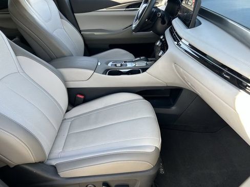 Certified 2026 INFINITI QX60 Luxe w/ Cargo Package FWD image 13