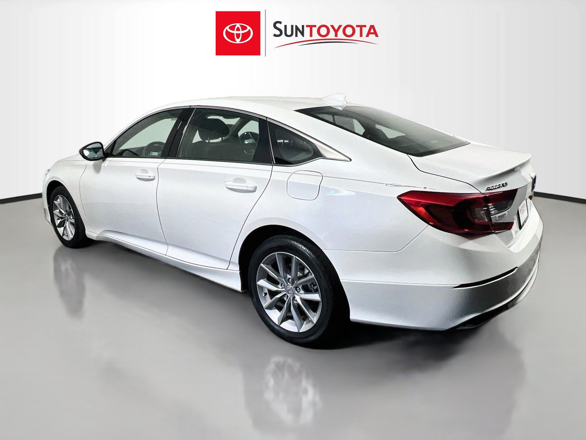 Used 2022 Honda Accord LX image 6