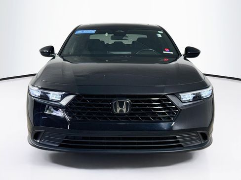 Used 2024 Honda Accord Sport image 3