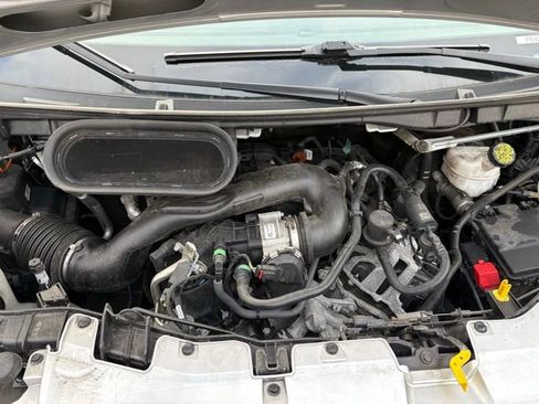 Used 2024 Ford Transit 350 XLT image 22