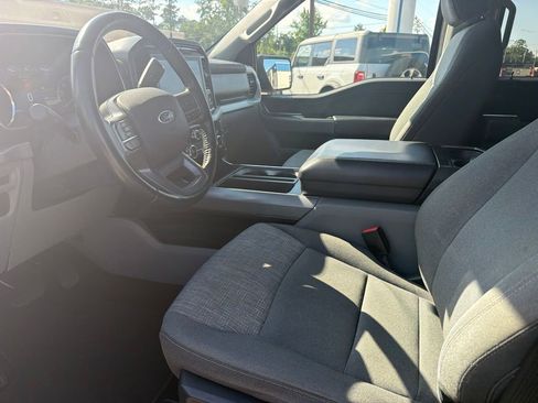 Used 2021 Ford F150 XLT w/ Equipment Group 302A High RWD image 9