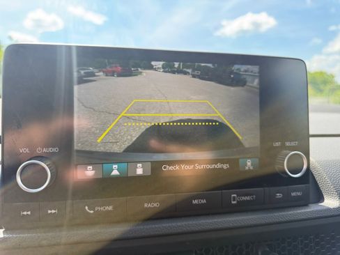 Used 2024 Honda CR-V Sport image 23