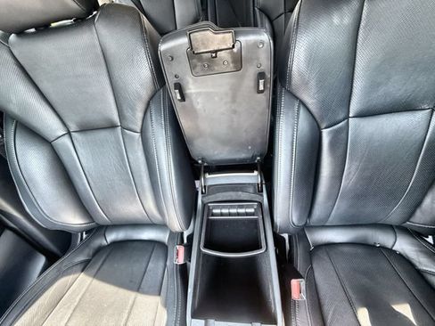 Used 2023 Subaru Ascent Touring AWD/4WD image 21