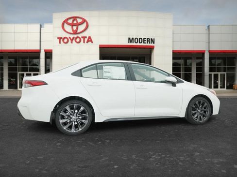 New 2026 Toyota Corolla XSE FWD image 3