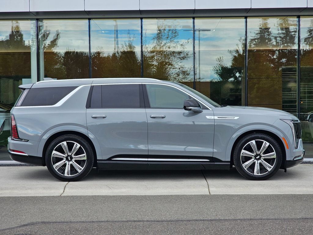 New 2026 Cadillac Escalade IQL Luxury AWD/4WD image 6