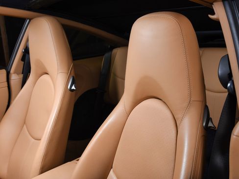 Used 2010 Porsche 911 Targa 4S image 19