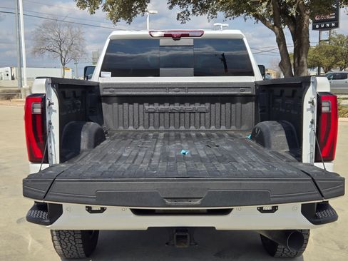 Certified 2024 GMC Sierra 3500 Denali Ultimate image 27