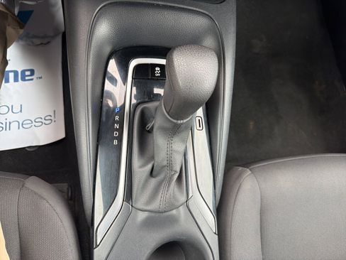 Used 2024 Toyota Corolla LE FWD image 16