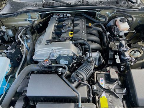 Used 2024 MAZDA MX-5 Miata Grand Touring w/ Weather Package image 33