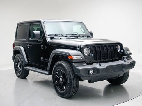 Used 2022 Jeep Wrangler Sport AWD/4WD image 9