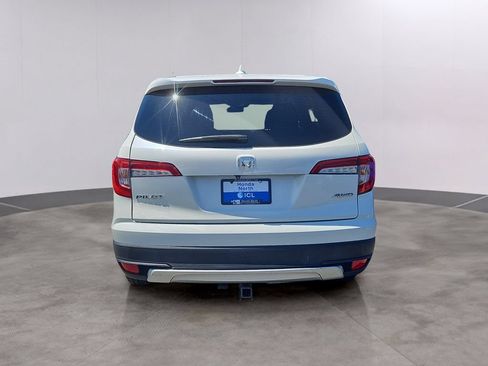 Certified 2019 Honda Pilot EX image 5