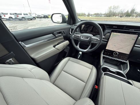 New 2026 GMC Terrain Elevation image 14