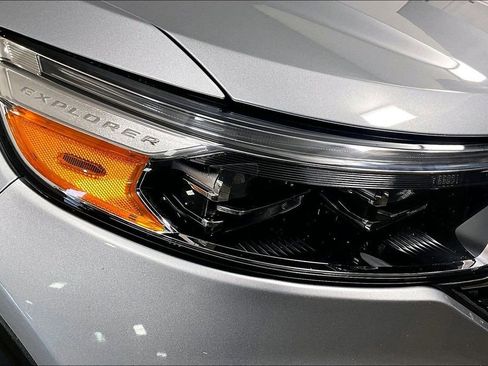 Used 2023 Ford Explorer XLT w/ Equipment Group 202A image 28