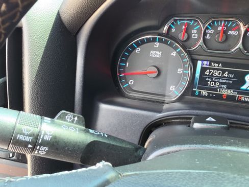 Used 2015 Chevrolet Silverado 2500 LT AWD/4WD image 27