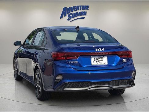 Used 2023 Kia Forte LXS w/ LXS Technology Package FWD image 5