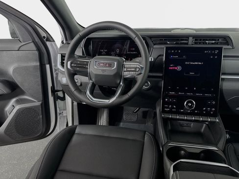 New 2026 GMC Terrain Elevation w/ Elevation Premium Package image 23