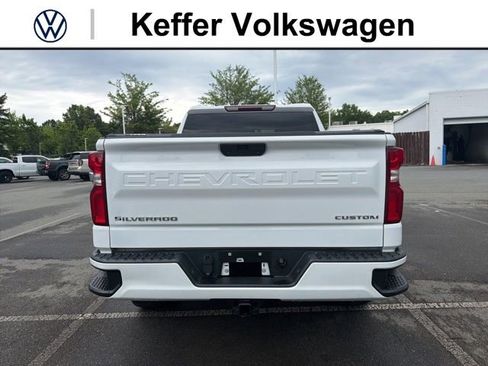Used 2021 Chevrolet Silverado 1500 Custom RWD image 4